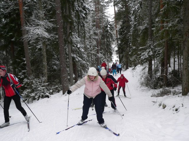 Suusarajad hooldatud 6.12.23 suure rajatraktoriga. Sees klassikajälg. Tingimused väga head. Avatud suuskade, kelkude ja tõukekelkude laenutus. Nelijärve-Aegviid